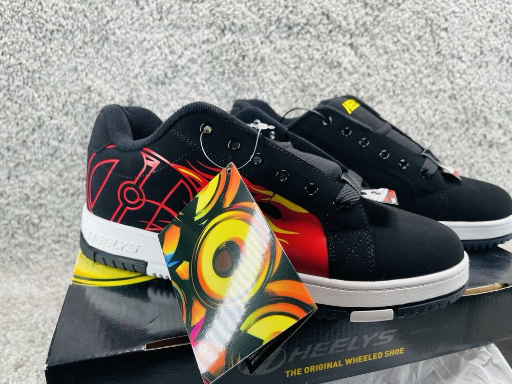 Heelys Men’s Kolec Print Black & Red Flame Design Skate Shoes Size 12 New Box
